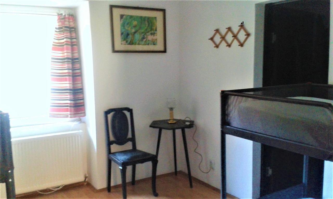 Leyla Hostel Brasov Exterior photo